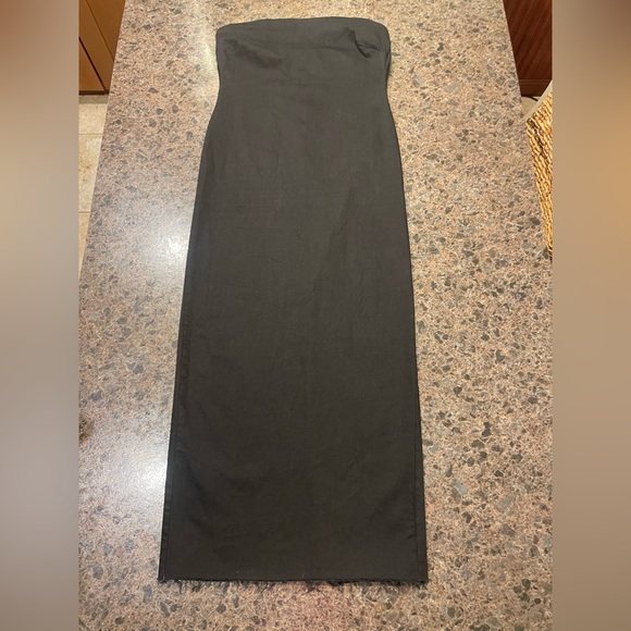 Zara Dresses & Skirts - Zara Elegant raw edge Black Strapless Dress